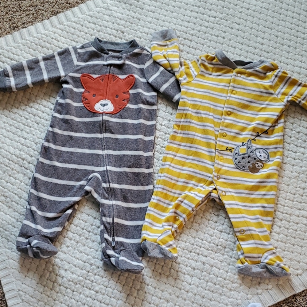 Set of 2, 0-3 Month Carter's PJs